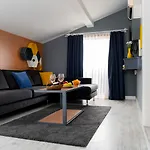 Letstay Hotel
