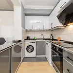 Refreshing Flat Close To Kaleici In Muratpasa