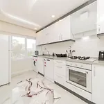 Fully Furnished Spacious Flat In Muratpasa