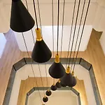 Golda Hotel