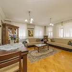 Cozy Flat W Balcony 10 Min To Beach In Antalya