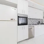 Furnished Flat W Balcony 2 Min To Beach In Antalya