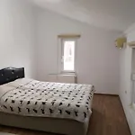Denize Yakin Genis Villa