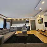 New Flat&Large Living Space 2-2 Near By Lara Beach
