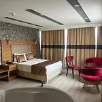 Golden Lux Hotel Antalya