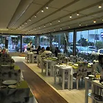 Sato Otel Lara