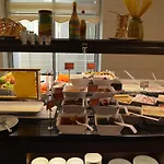 B Business Hotel & Spa