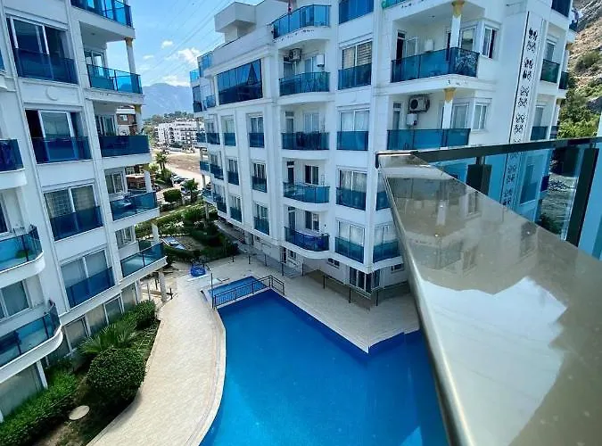 Lisva Hotel