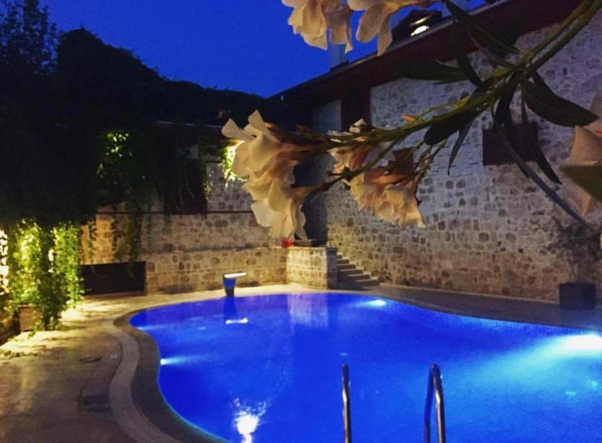 White Garden Hotel-adult Only 3*