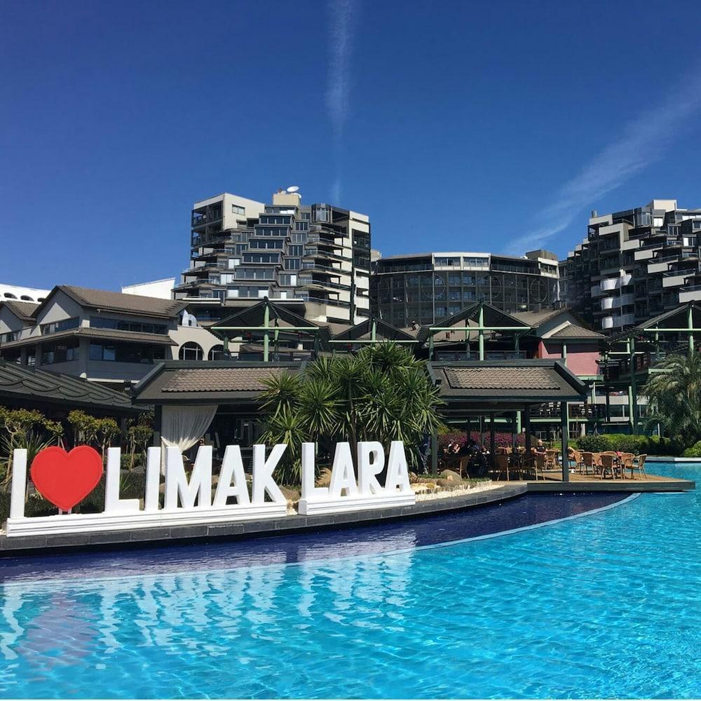 Limak Lara De Luxe Antalya