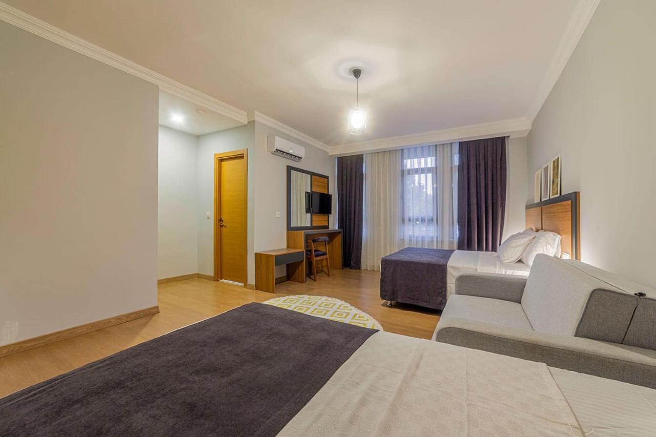 Hotel Business