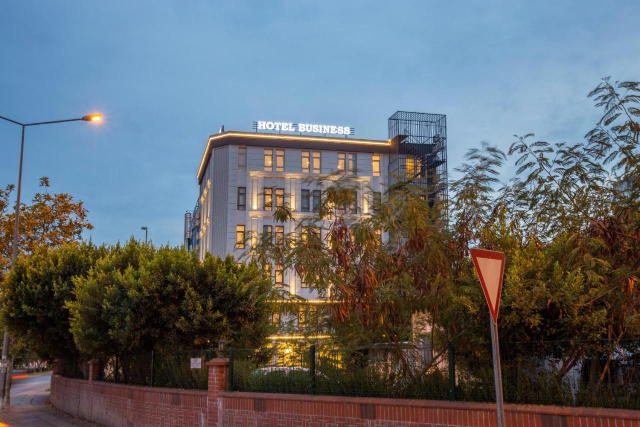 Business Hotel 4*