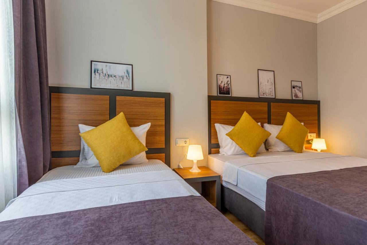 Business Hotel 4*