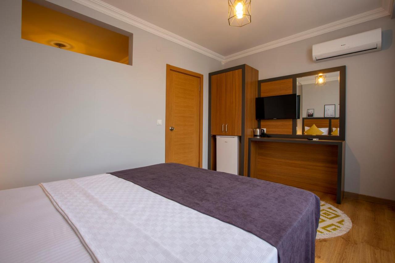 Business Hotel