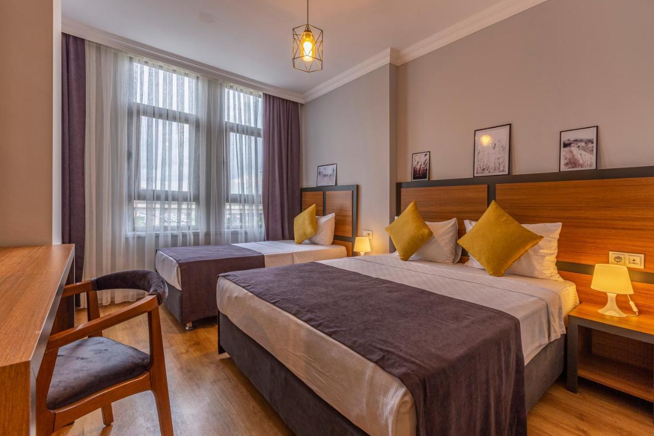 Business Hotel