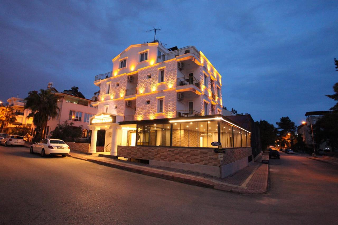 Aparthotel Golden Spark 3*