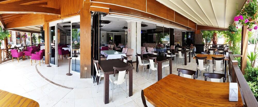 Kolibry Sv Hotel 2*