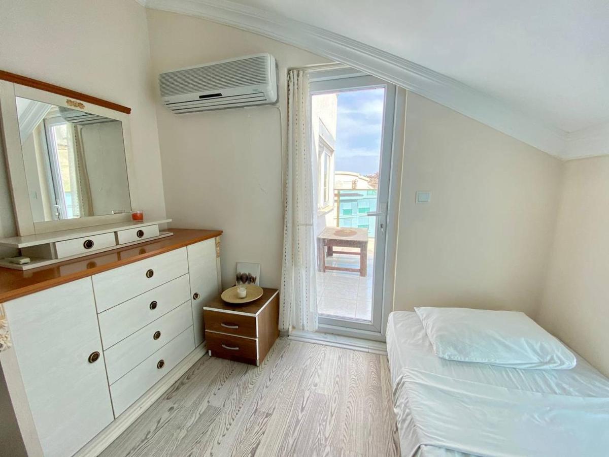 Aparthotel Lisva *