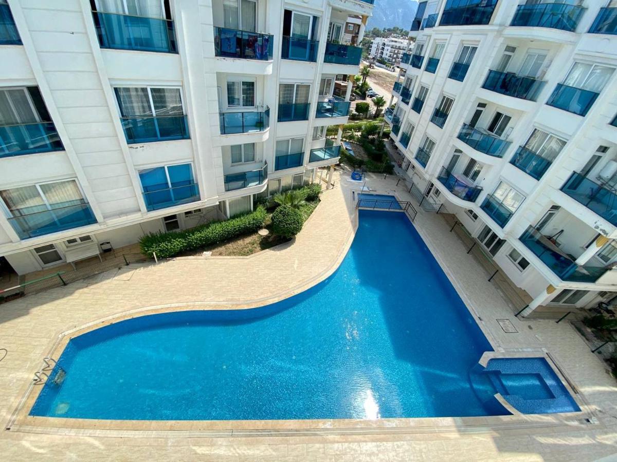 Lisva Aparthotel *