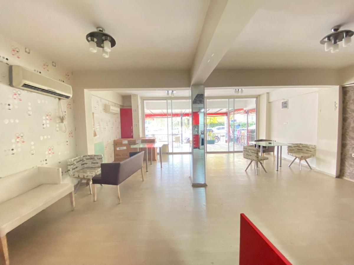 Mimoza Aparthotel