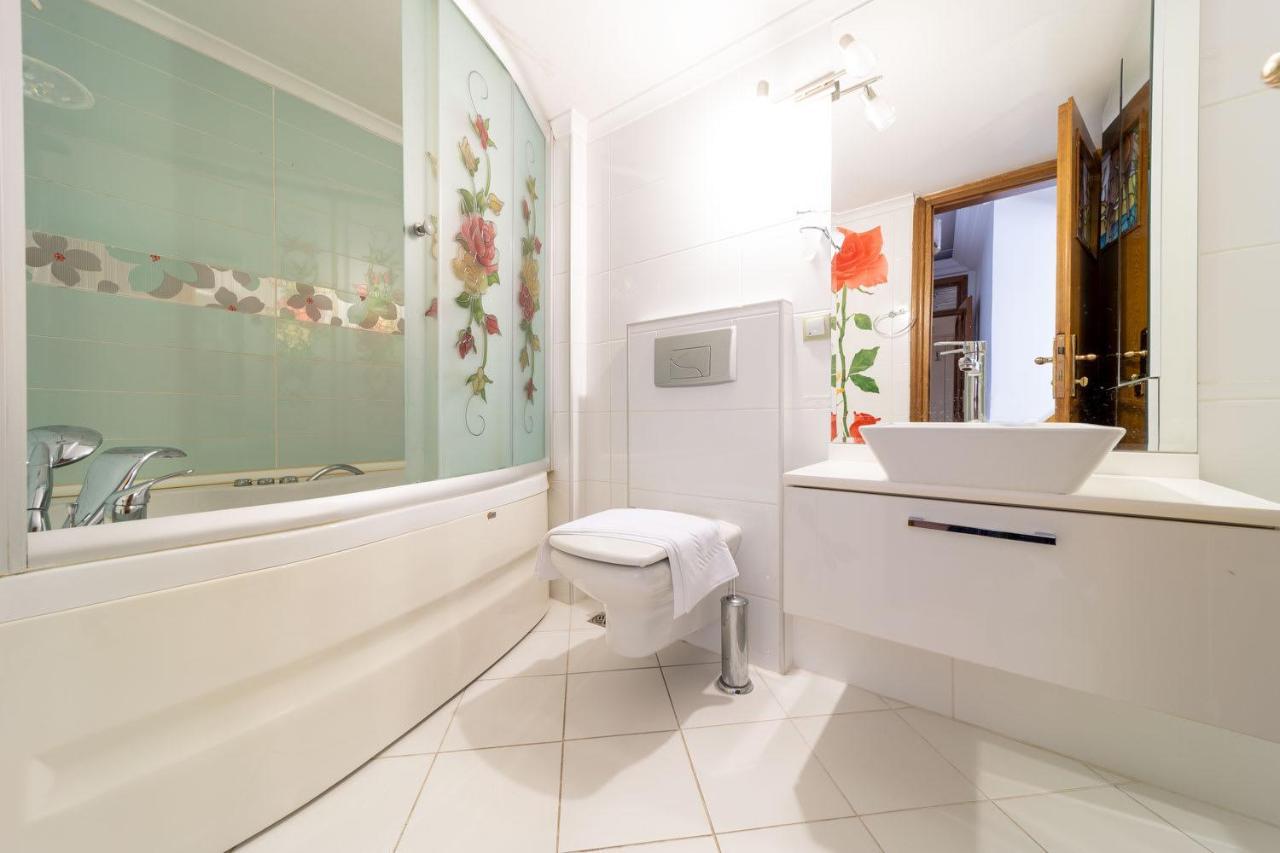 Exceptional Apartment With Sea View Near Mermerli Beach In Muratpasa, Antalya Apartment Antalya