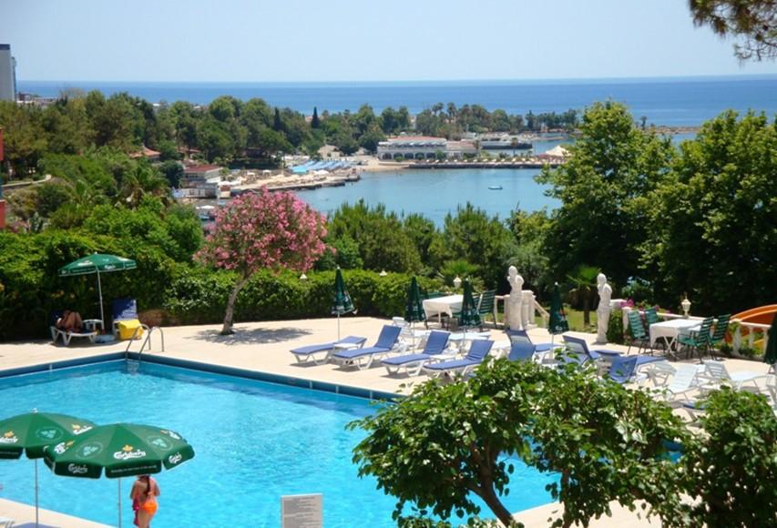 Lara 3* Antalya