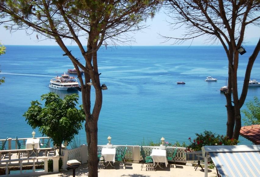 Otel Lara