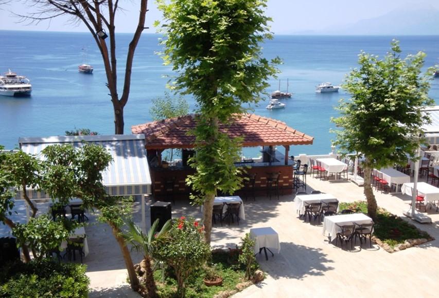 Lara 3* Antalya