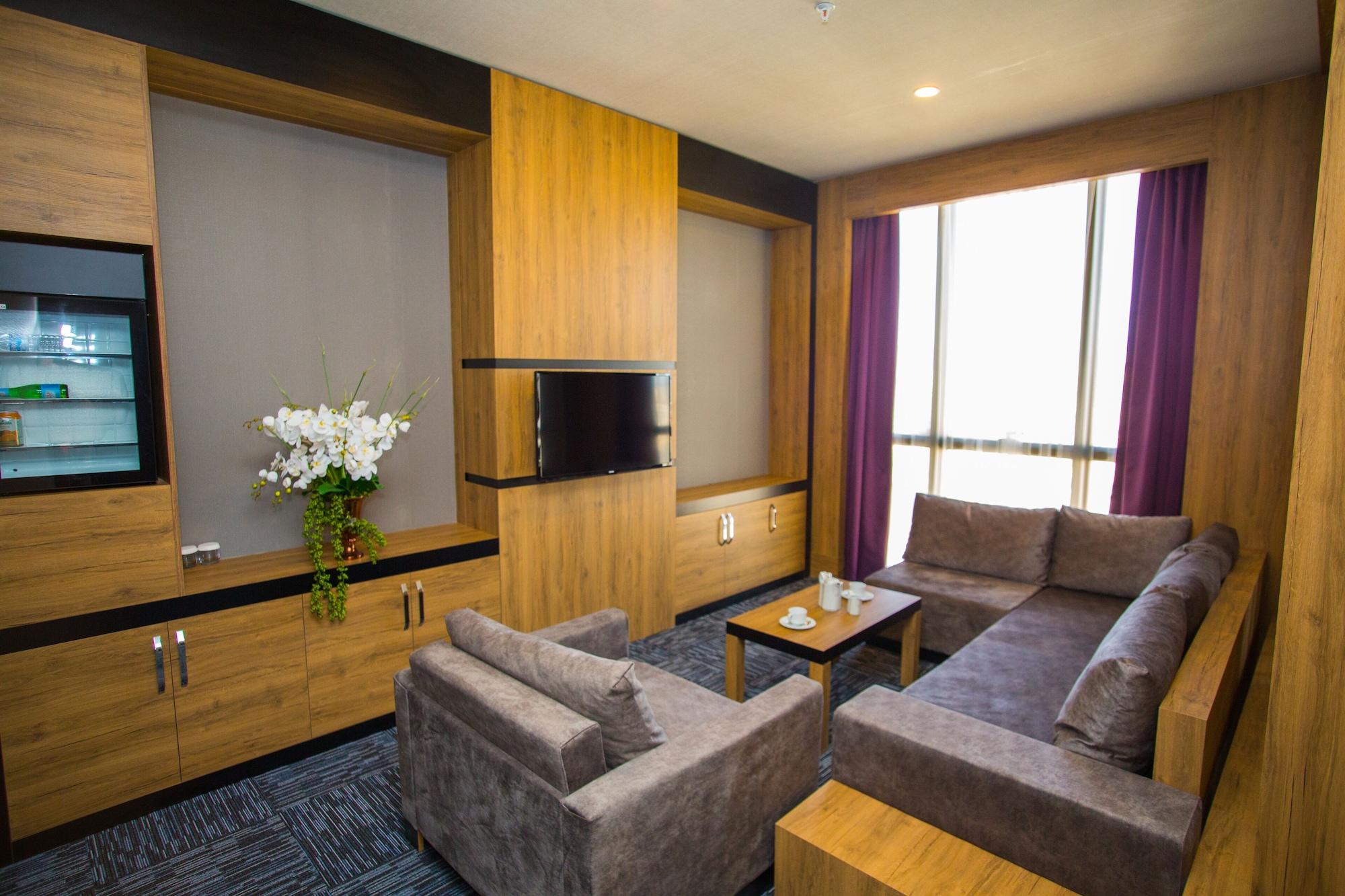 Hotel Sky Business 5*