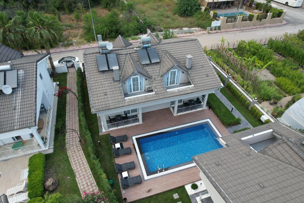 Brothers Kemer Villa *