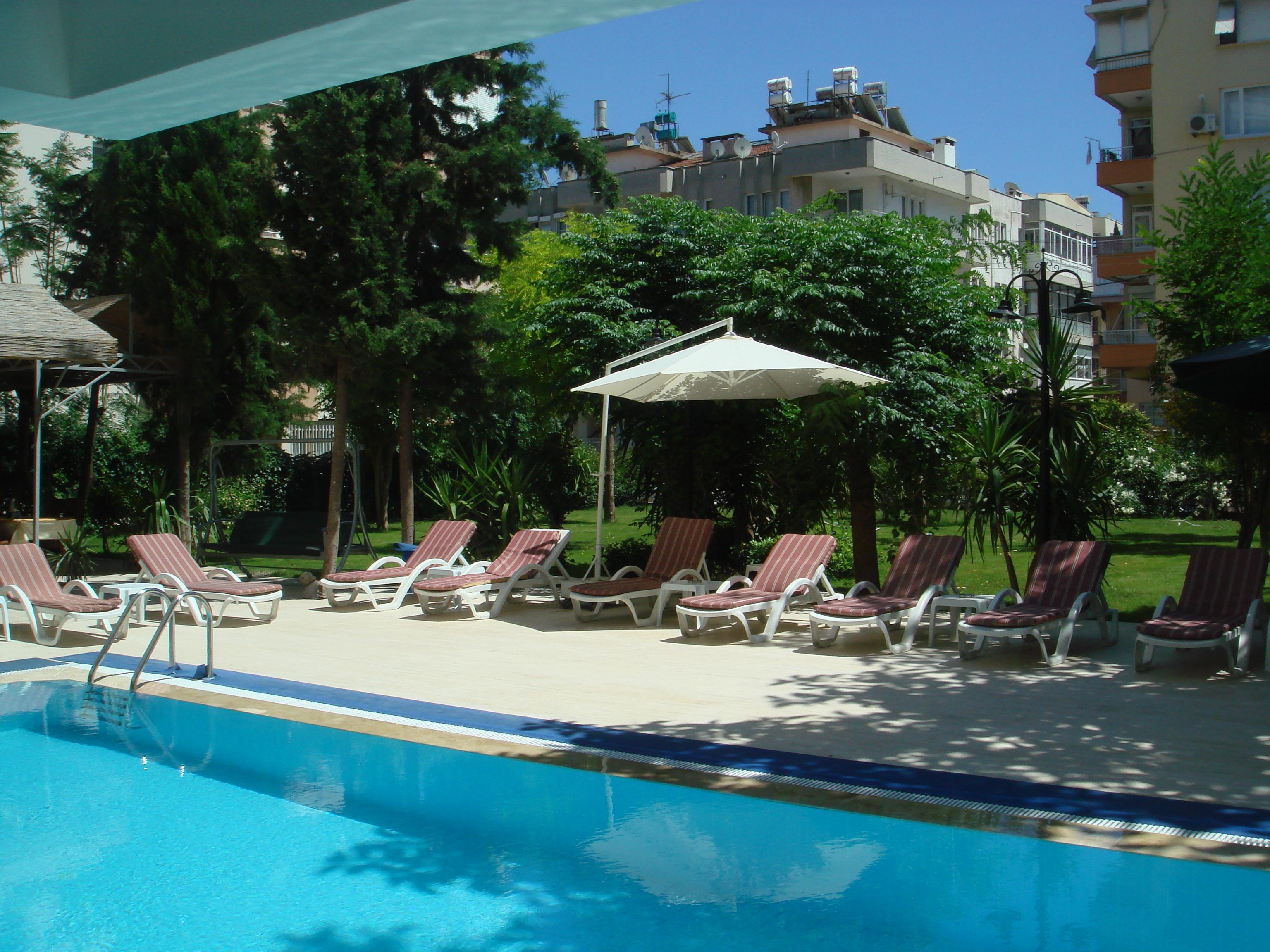 Hotel Laguna