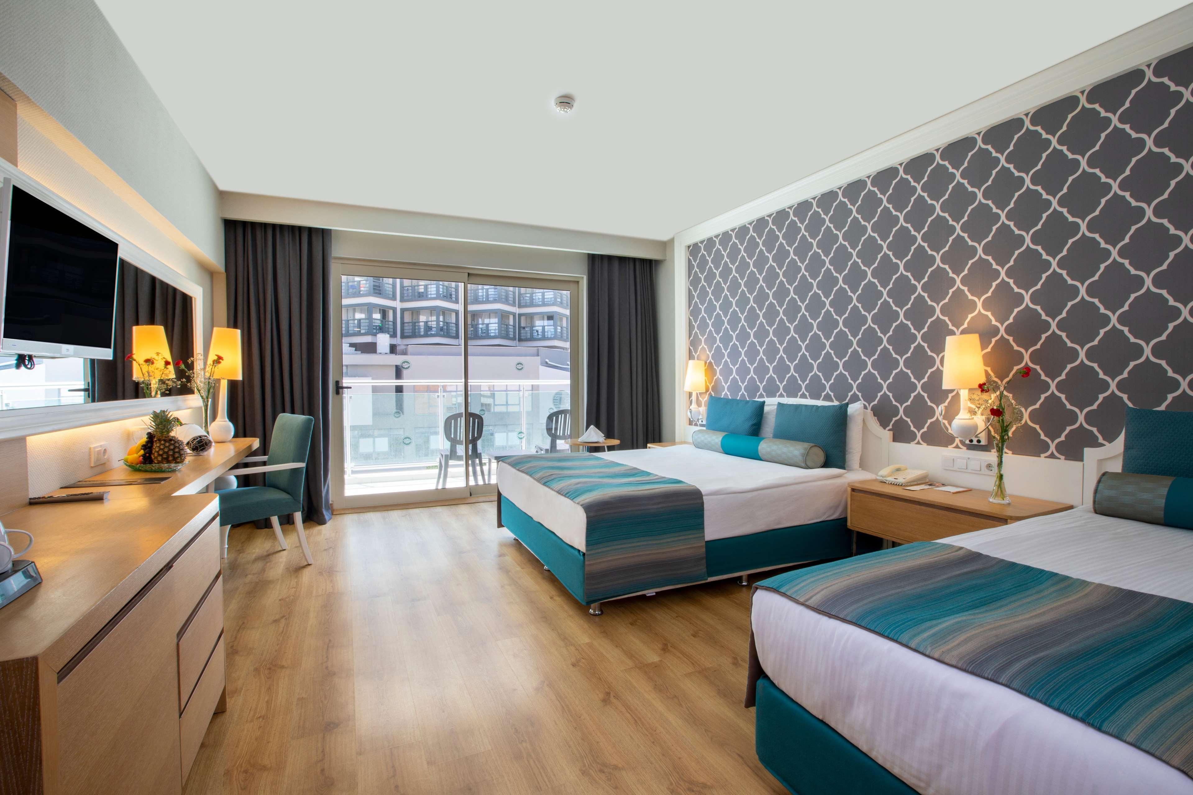 Sherwood Exclusive Lara Resort Antalya