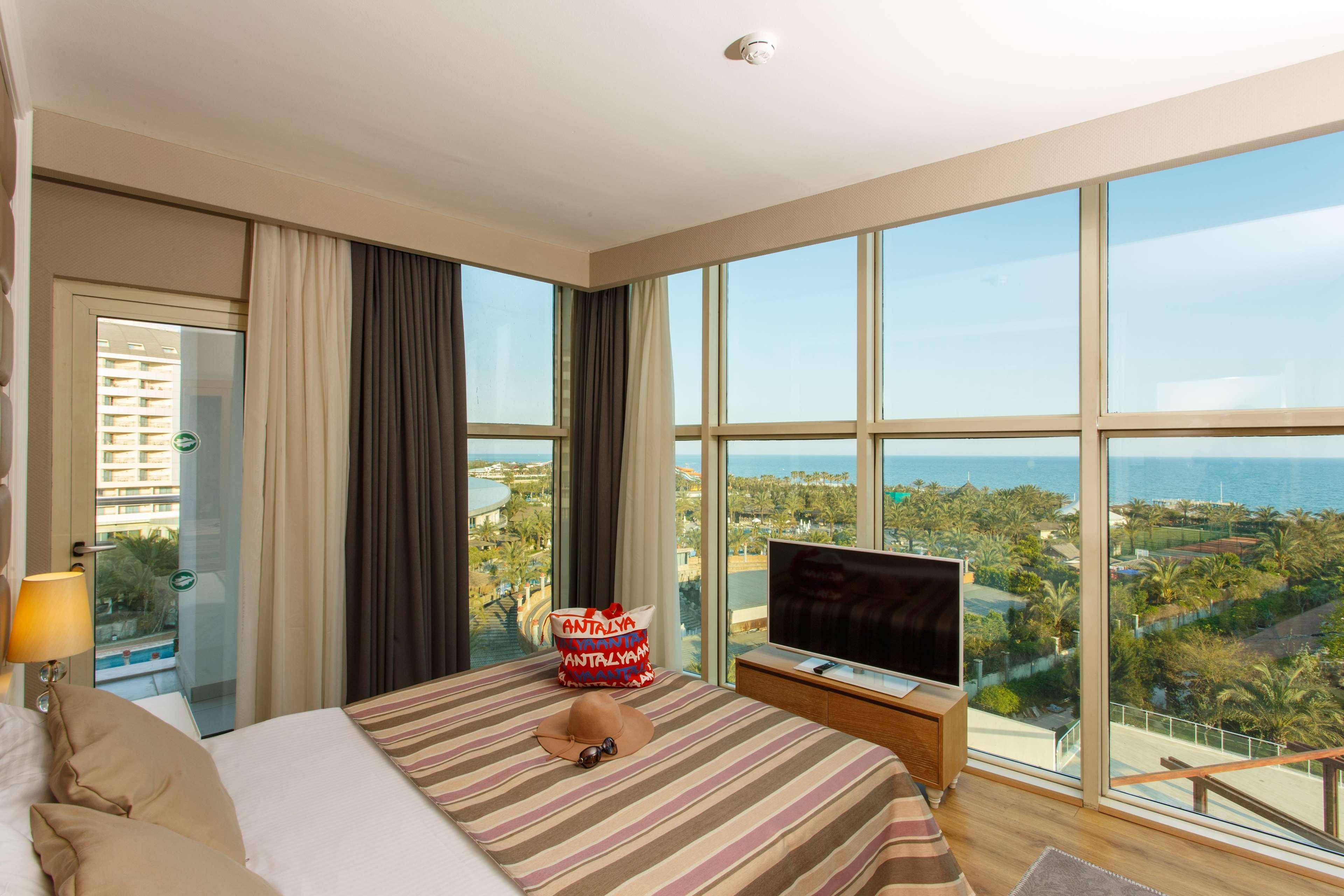Sherwood Exclusive Lara Resort 5*