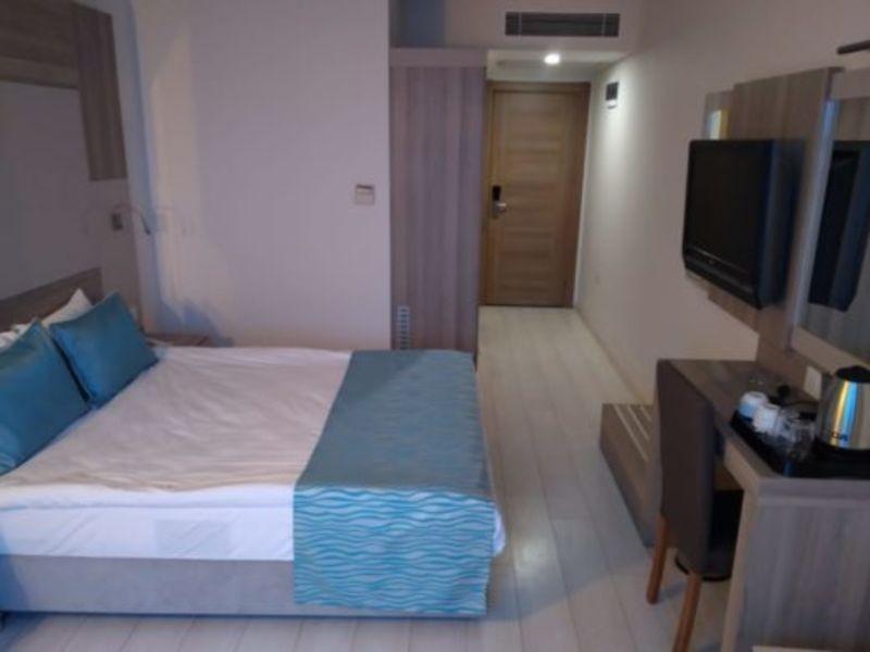 Hotel On 3*