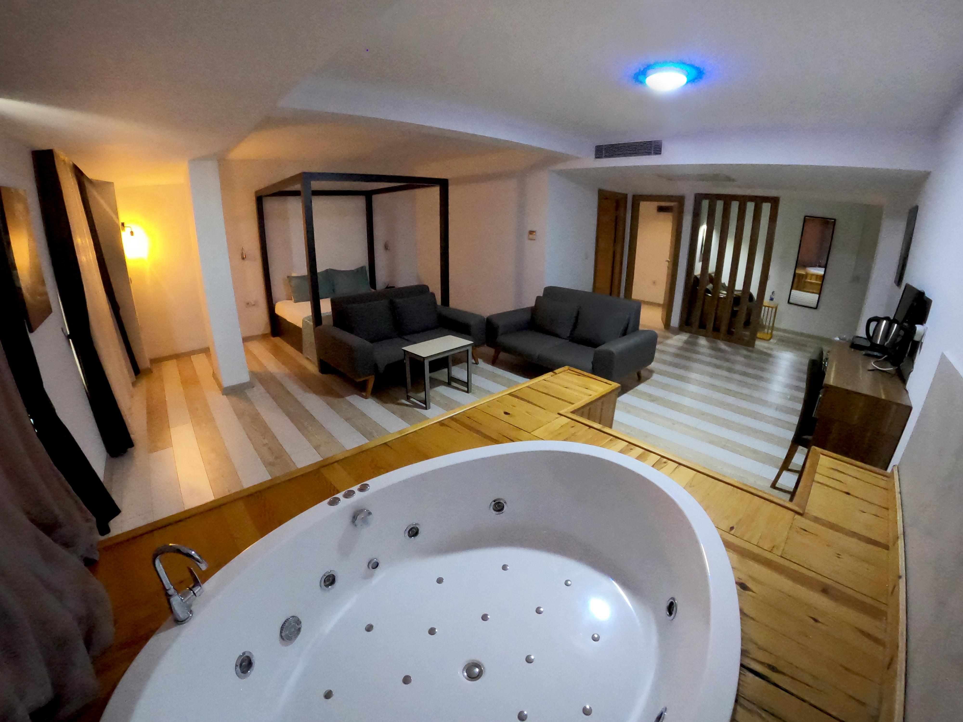 Hotel On