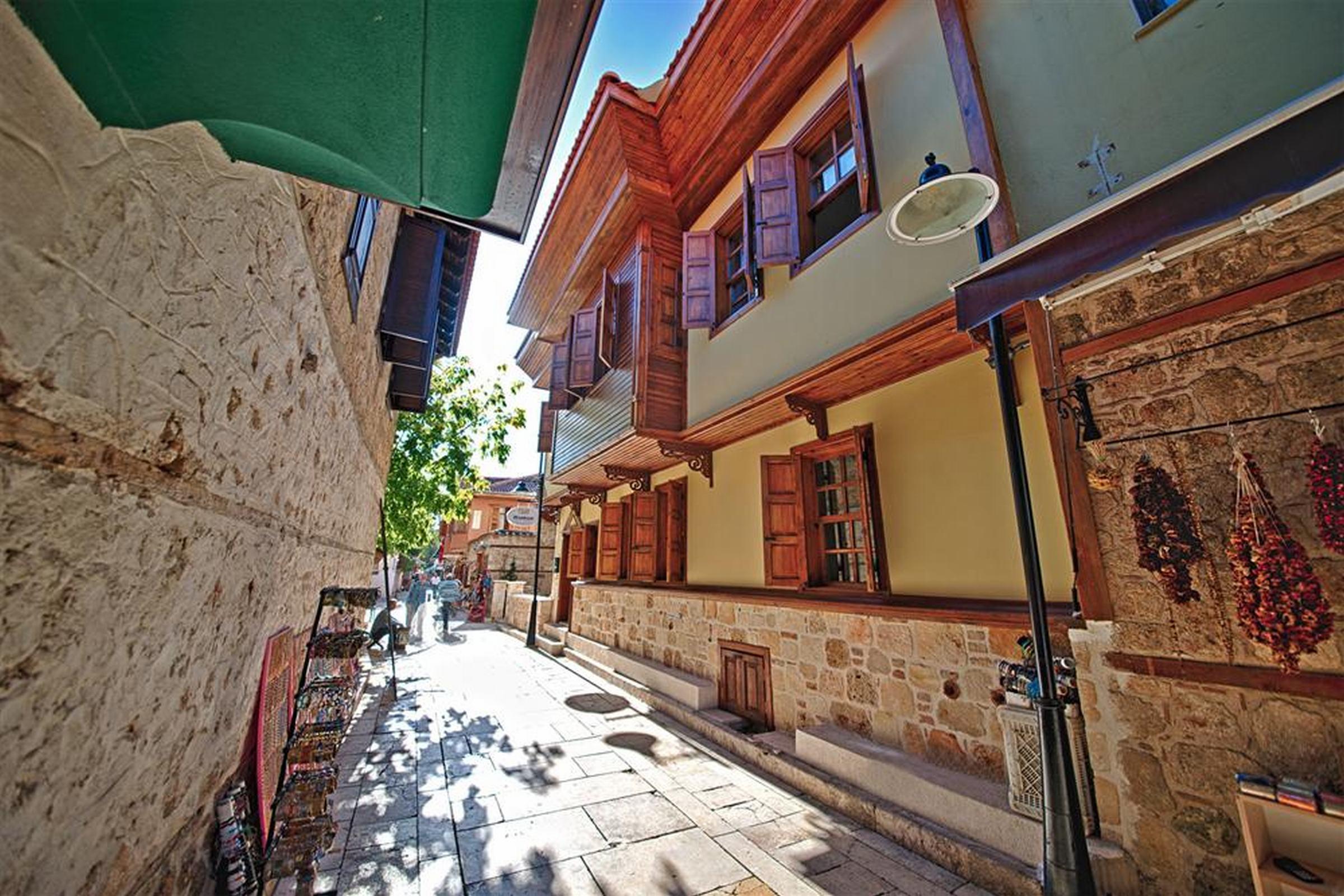 Hadrian Gate Antalya