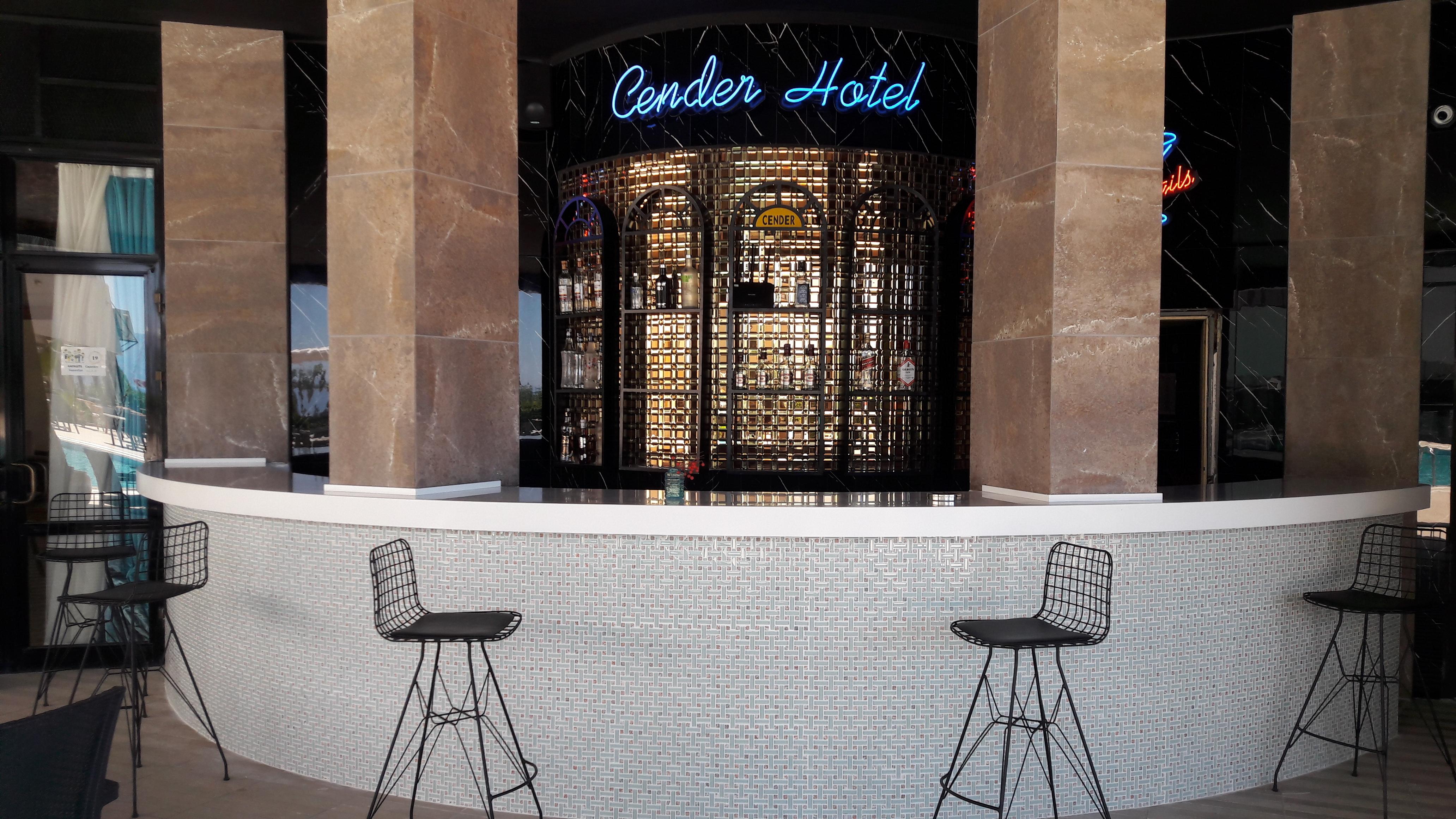 Cender 4*