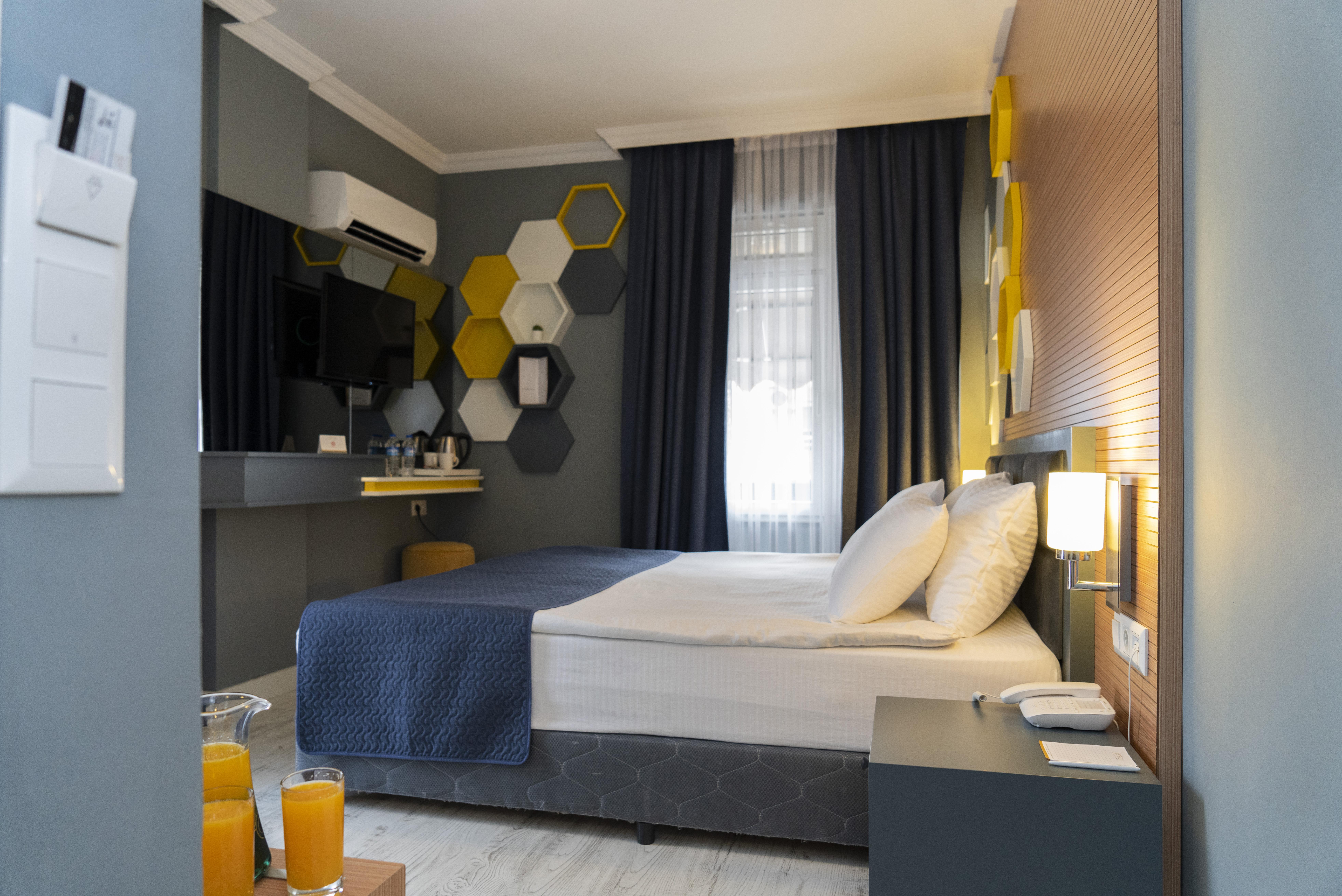 Letstay 4*