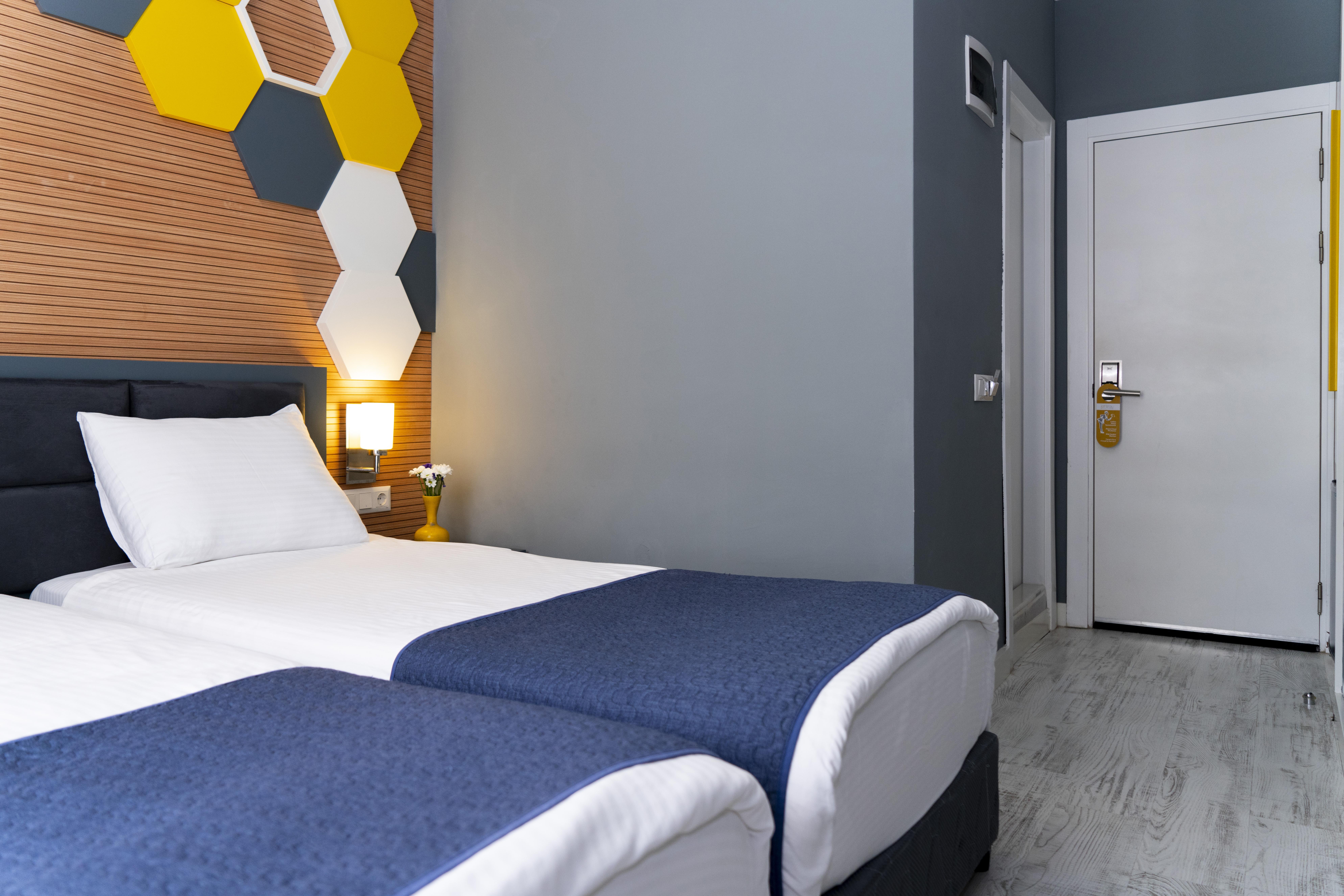 Letstay Hotel 4*