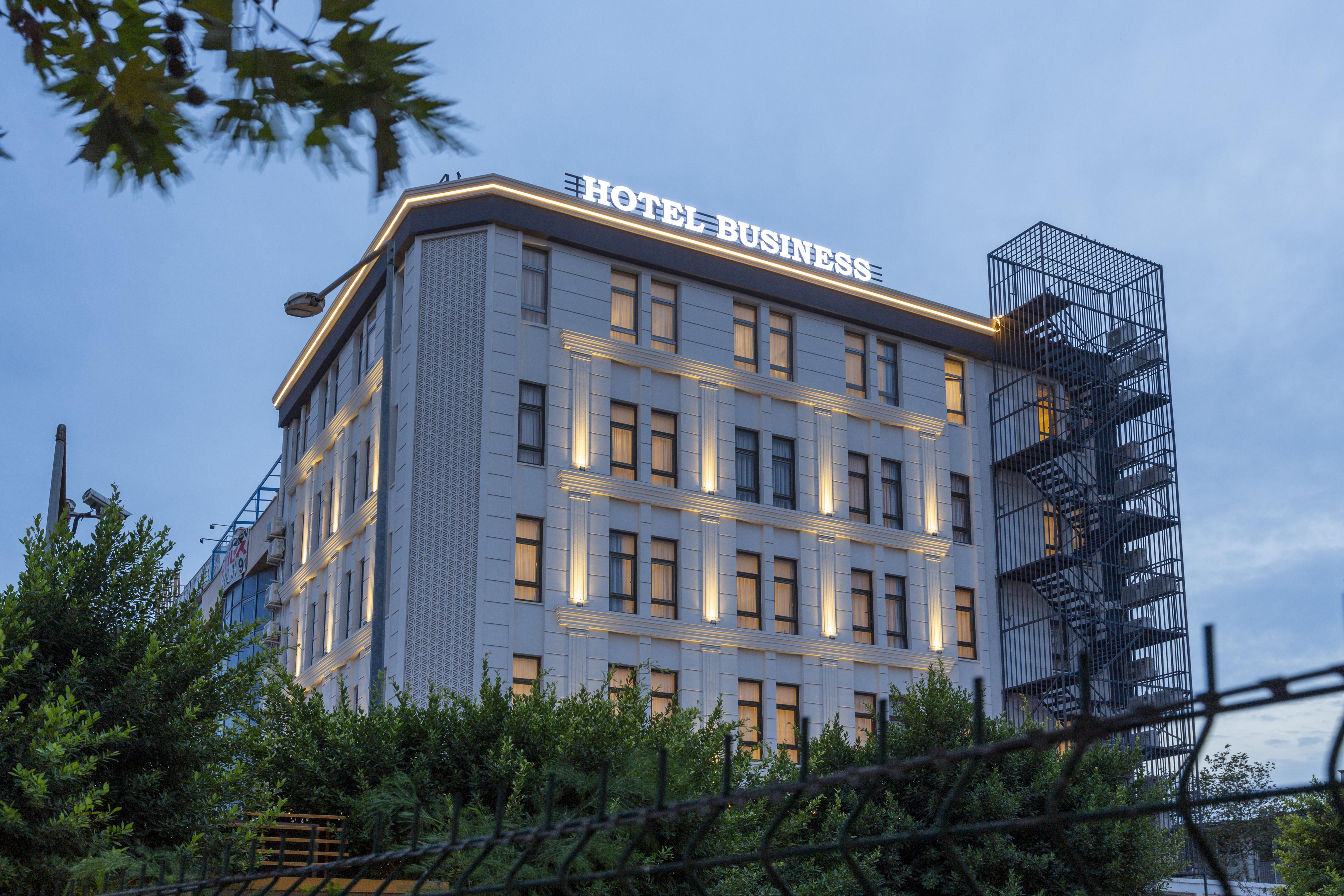 Business Hotel