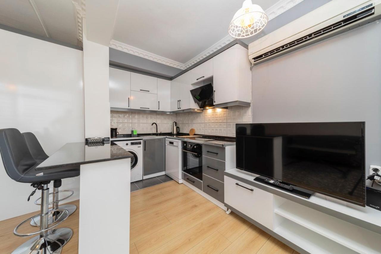 Refreshing Flat Close To Kaleici In Muratpasa Antalya