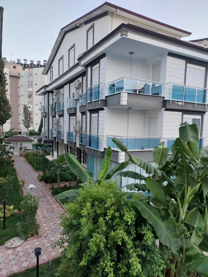 Magnificent 2+1 Flat With Swimming Pool In Lara Appartement Antalya