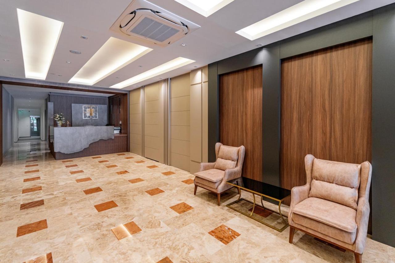 Safir Kundu Aparthotel *