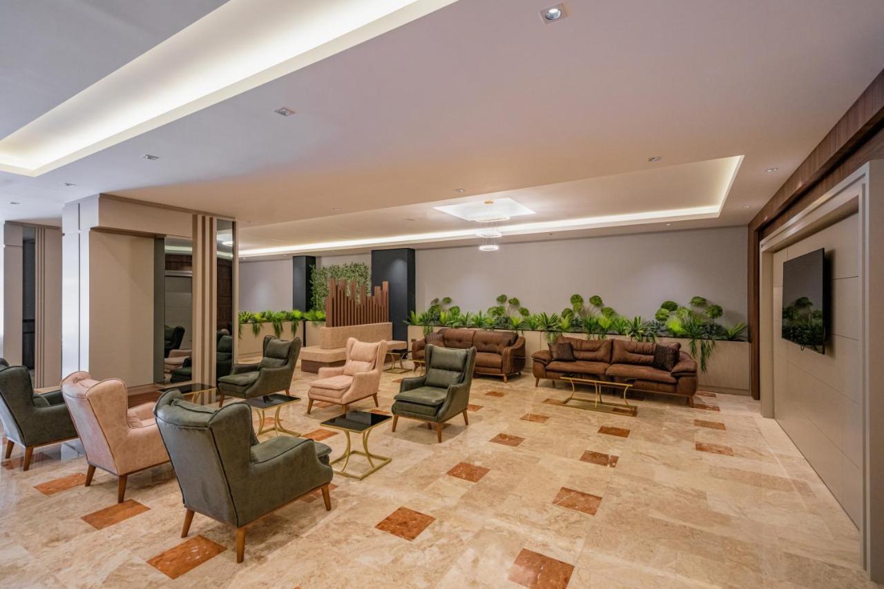 Safir Kundu * Antalya