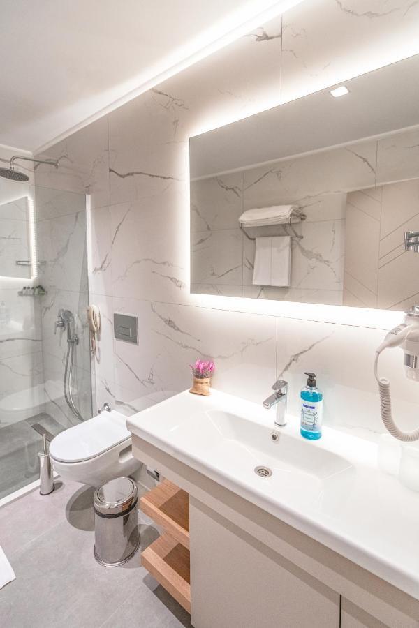 Aparthotel Safir Kundu *