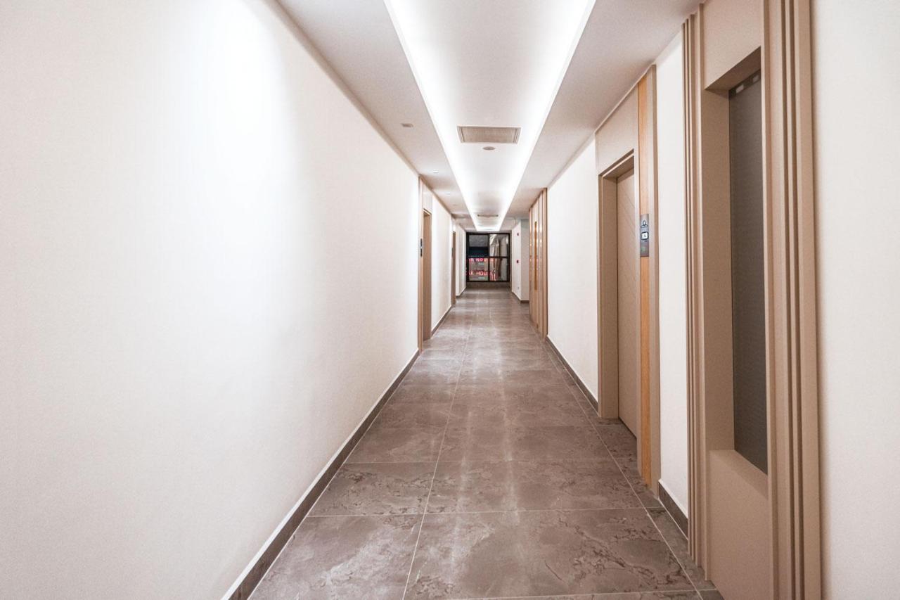 Safir Kundu Aparthotel *