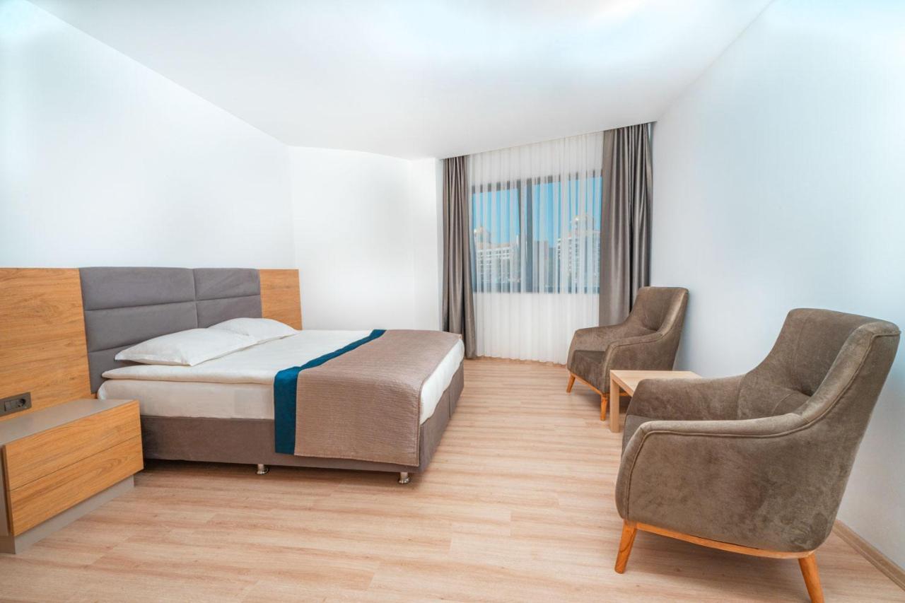 Aparthotel Safir Kundu *