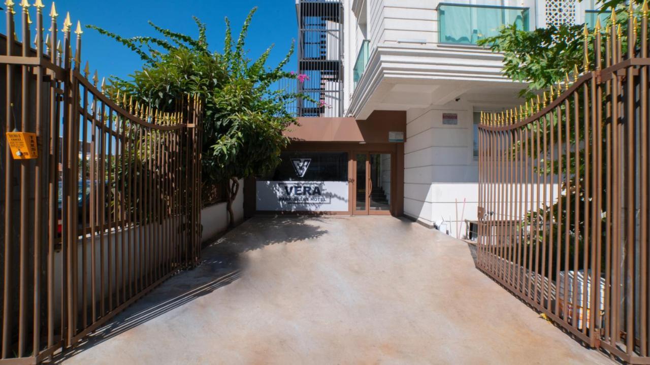 Vera Park Premium