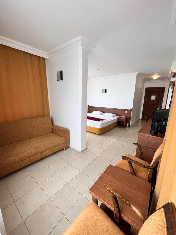 Royal Hill Hotel