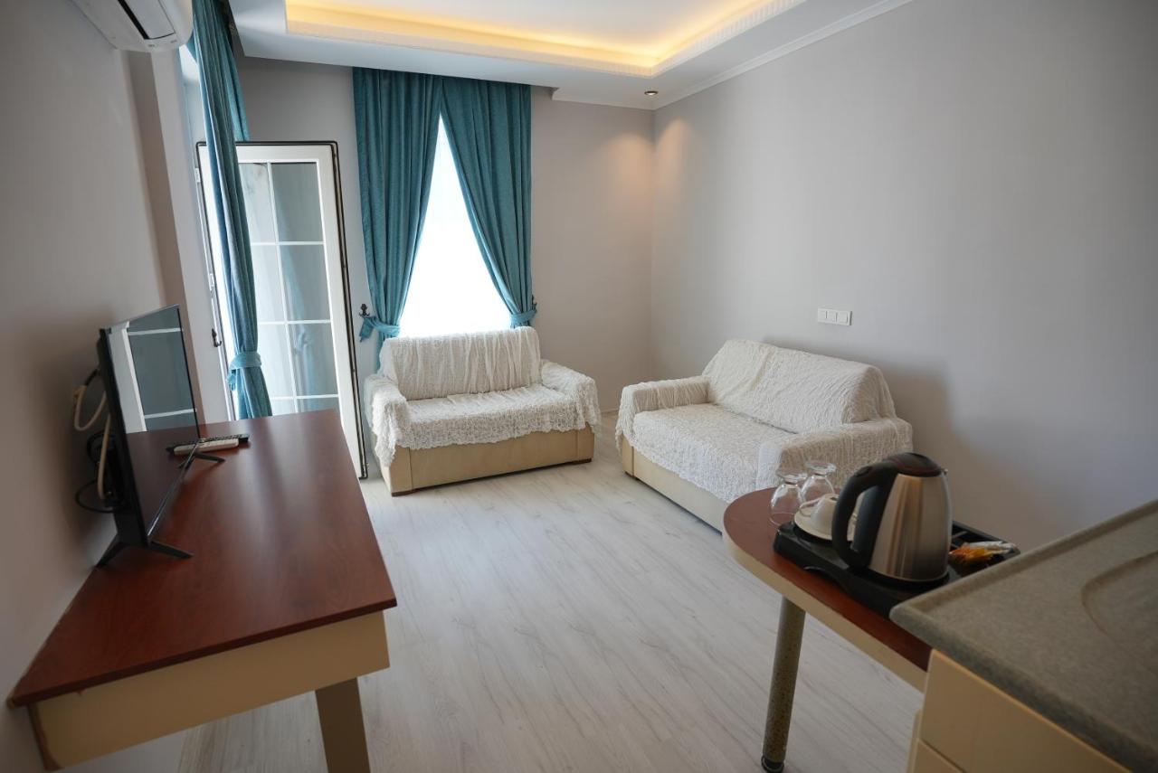 Hotel Sea Front Pansiyon Antalya